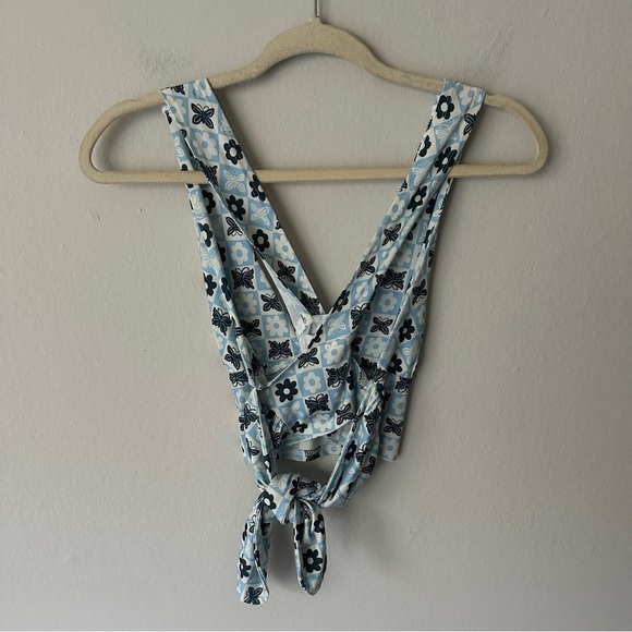 Urban Outfitters | Plunging Tie Back Phoenix Tank S - Picture 3 of 7